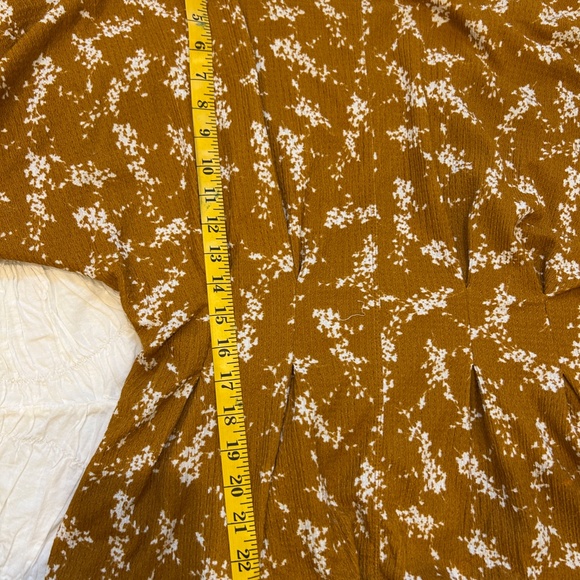 Anthropologie Butterscotch Dolman sleeved top - Picture 10 of 10